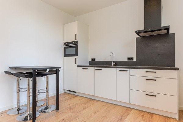 Medium property photo - Jacob van Lennepstraat, 3117 SH Schiedam